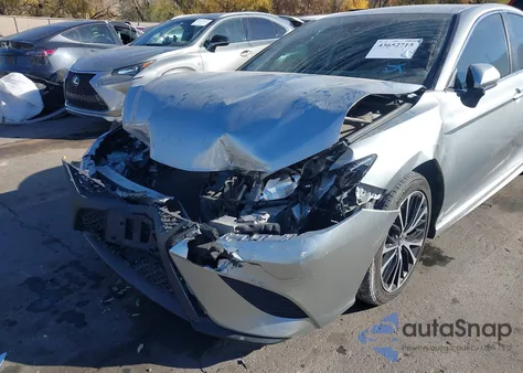 2020 Toyota Camry Se z USA, uszkodzony, nr VIN 4T1G11AK7LU942167